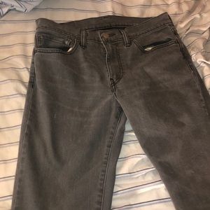 GREY LEVI JEANS